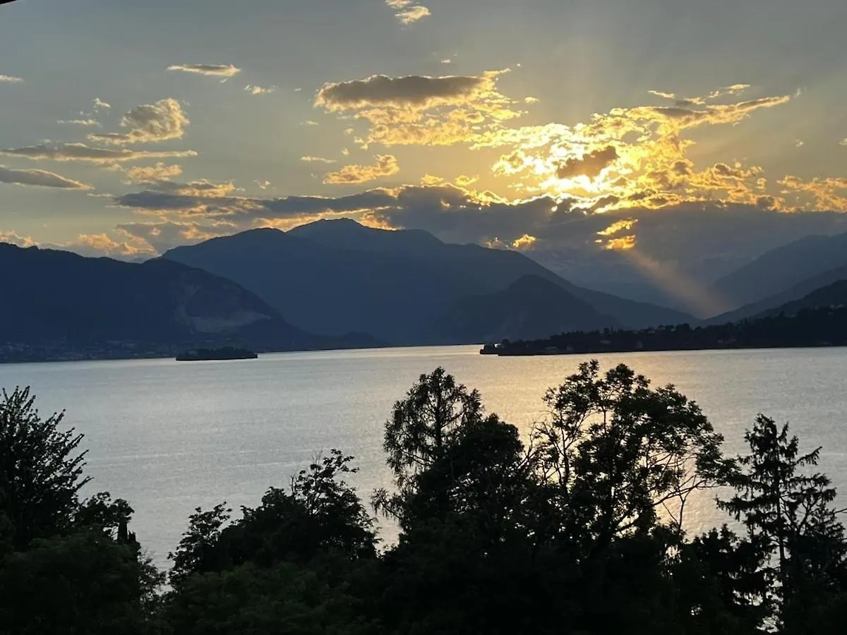 New Cozy Stay With Lakeview Cerro  Appartement